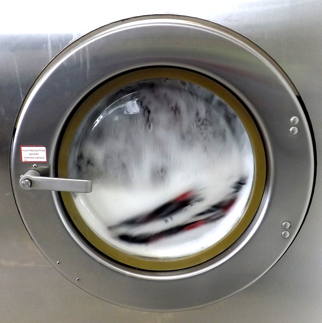 laundromat-1567859_640