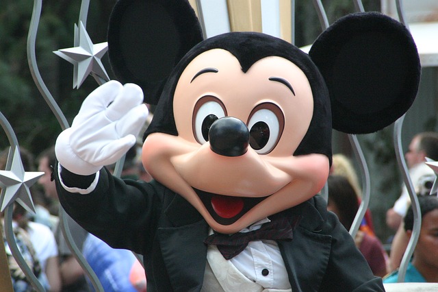 mickey-mouse-1988522_640.jpg