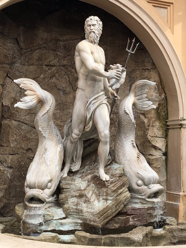 Fountain in the 
Italy Pavilion in Epcot