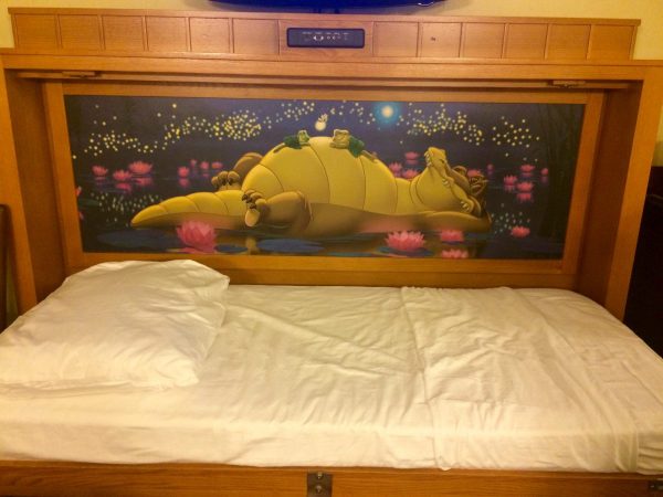 Port Orleans - Riverside Murphy Bed