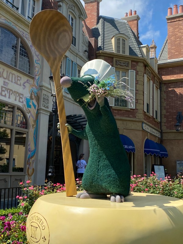 Remy Statue in the France pavilion in Epcot