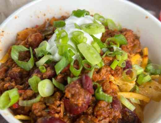 Vegan Totchos in Disney's Hollywood Studios. You can find it at Woody's Lunchbox